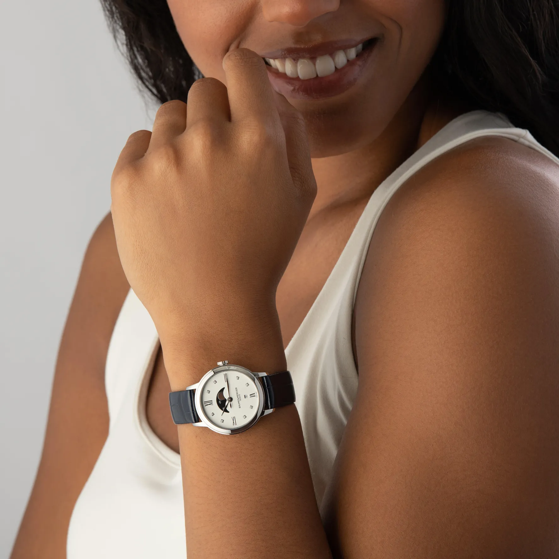 Baume & Mercier Classima 31mm Diamond Moonphase Ladies Watch
