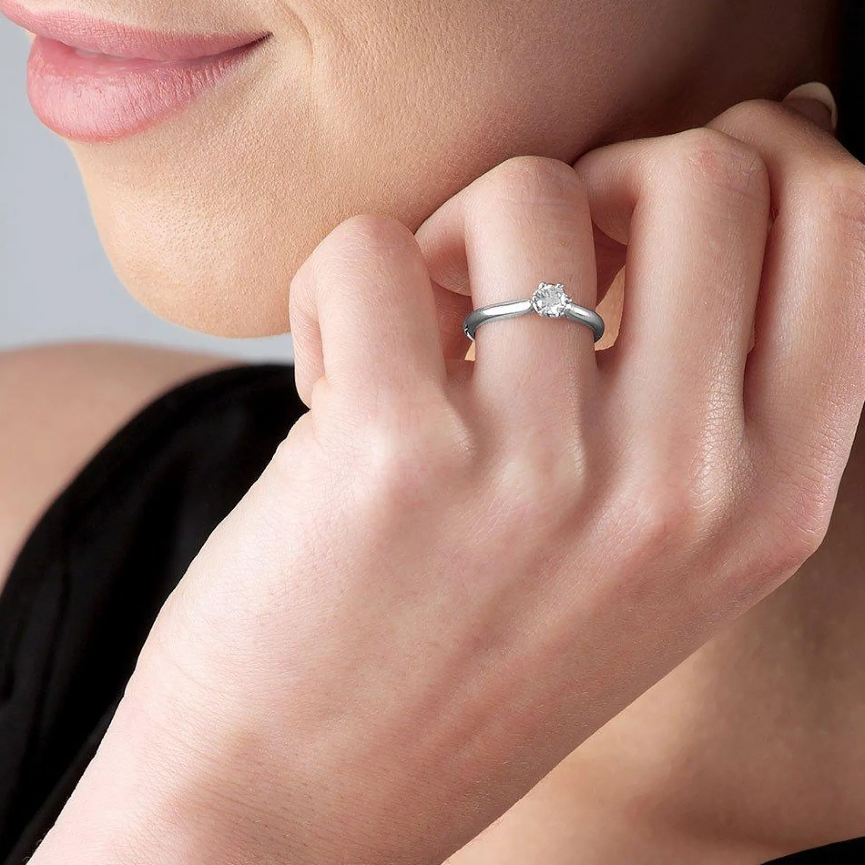Beaverbrooks 9ct White Gold Diamond Solitaire Ring