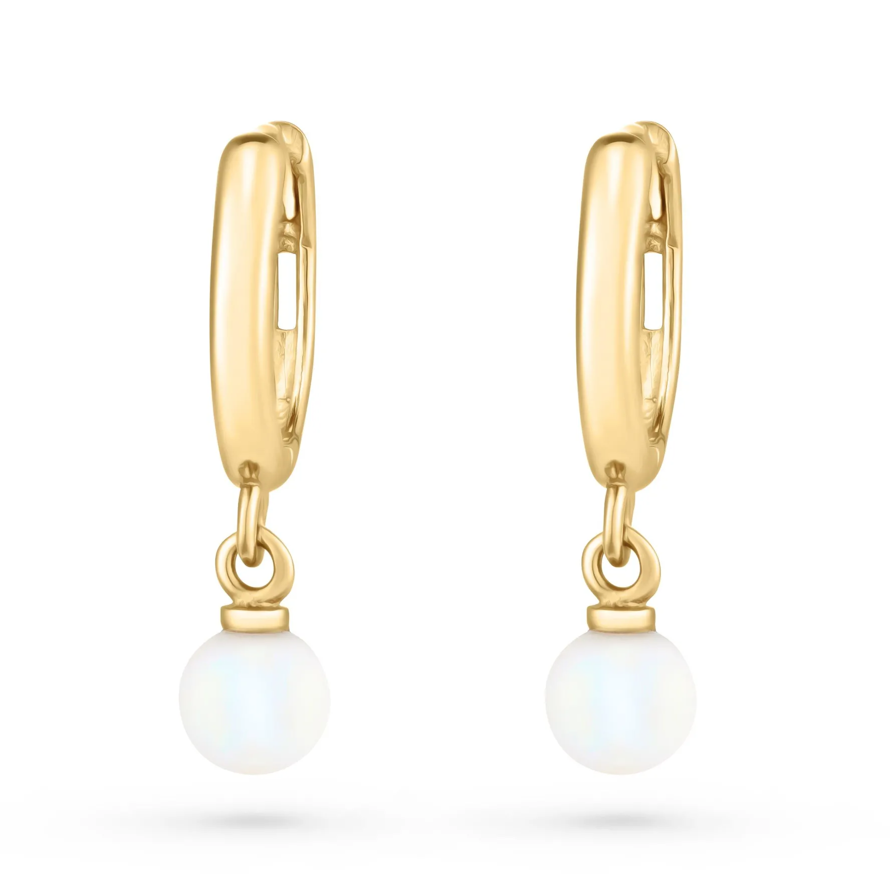 Beaverbrooks 9ct Yellow Gold Freshwater Cultured Pearl Huggie Hoop Earrings