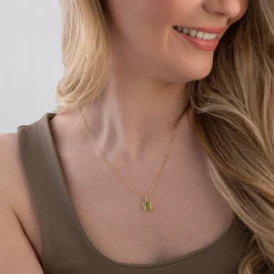 Beaverbrooks 9ct Yellow Gold Peridot Pendant