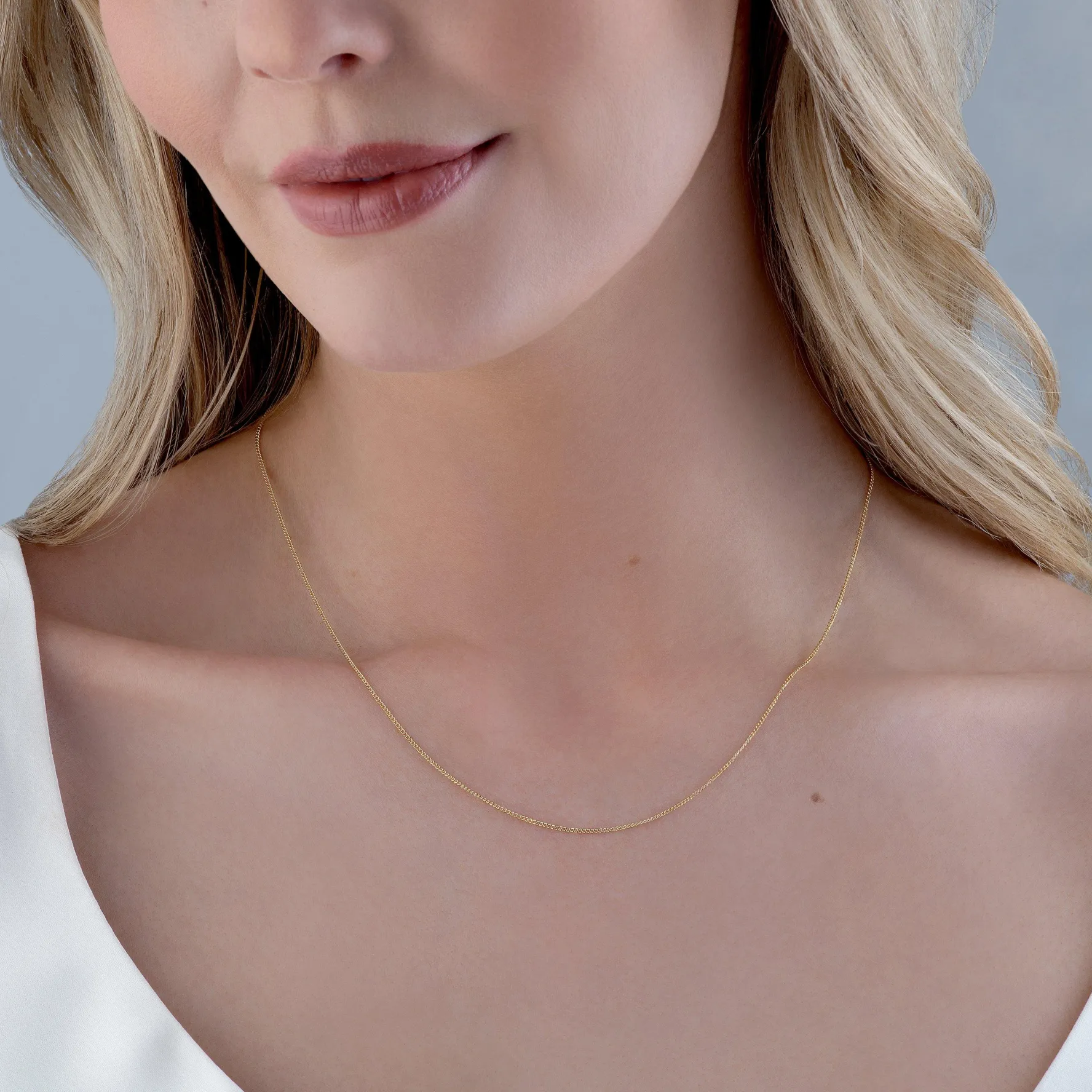 Beaverbrooks 18ct Yellow Gold Curb Chain