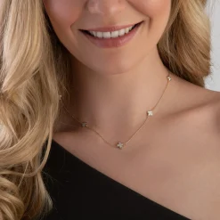 Beaverbrooks 9ct Yellow Gold Mother of Pearl Clover Necklace