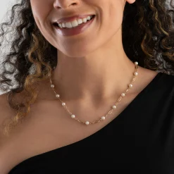Beaverbrooks 9ct Yellow Gold Freshwater Cultured Pearl Necklace