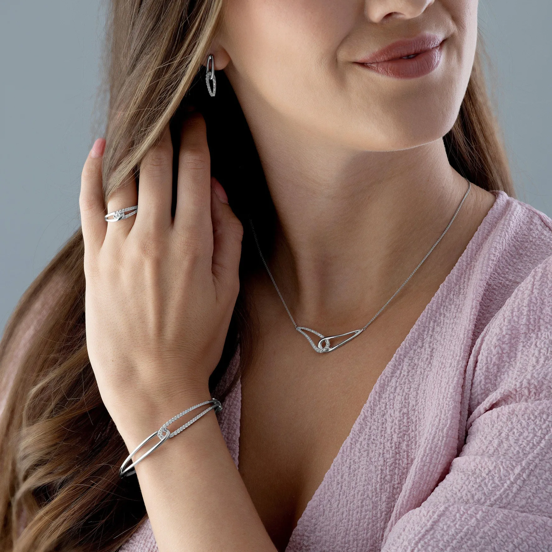 Beaverbrooks Essence 9ct White Gold Diamond Necklace