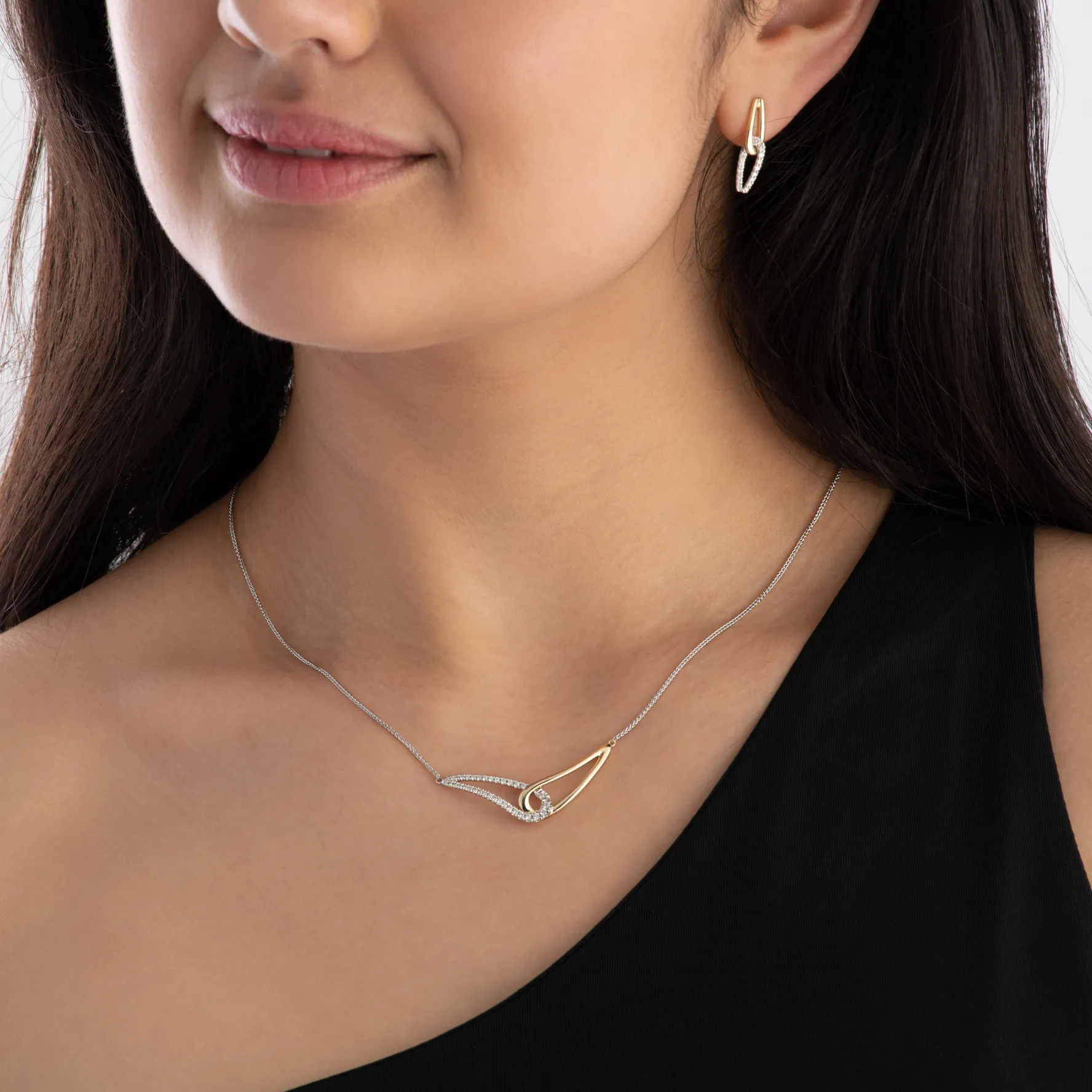 Beaverbrooks Essence 9ct Yellow Gold and White Gold Diamond Necklace