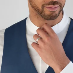 Beaverbrooks Platinum 6mm Wedding Ring