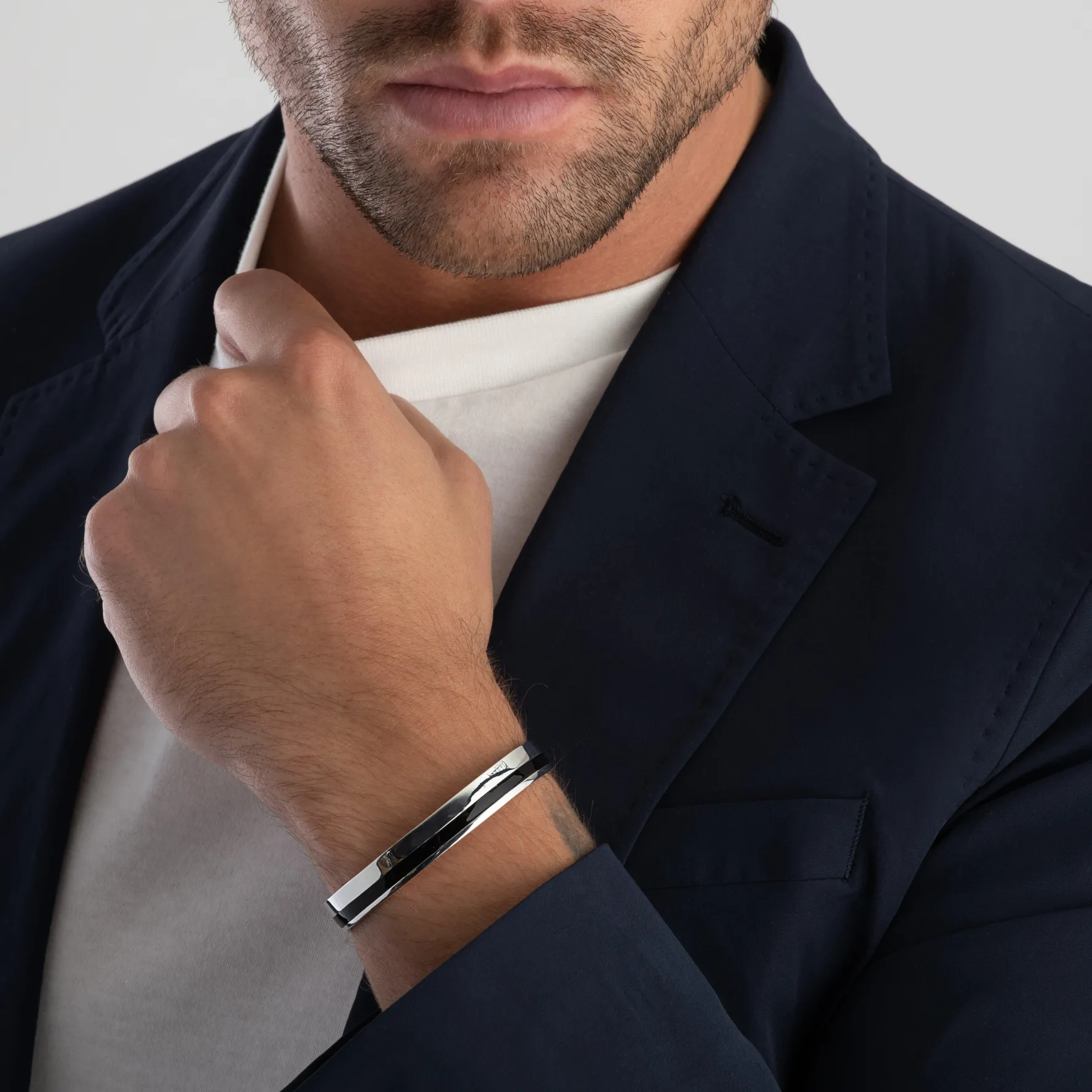 Beaverbrooks Silver Black Resin Torque Men's Bangle