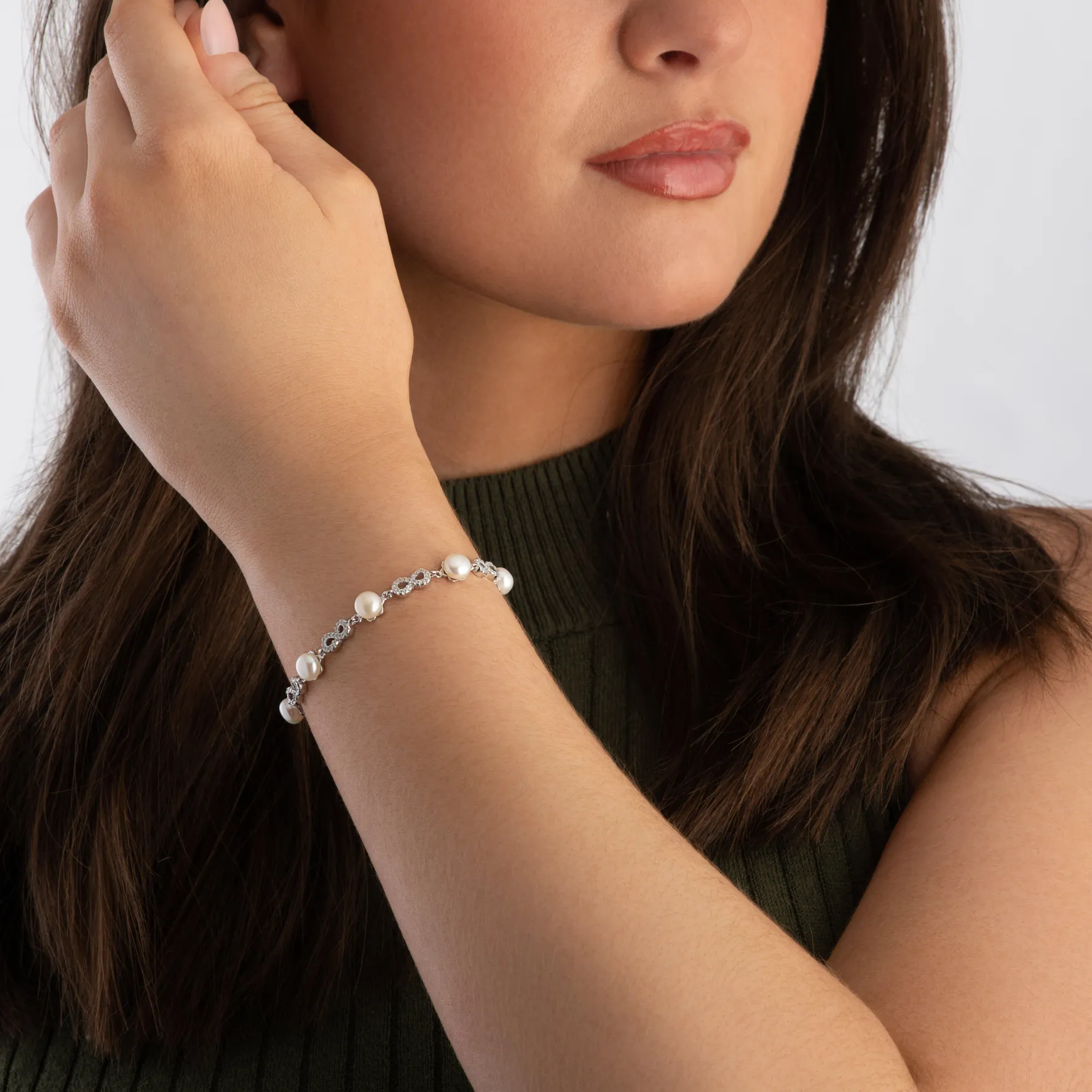 Beaverbrooks Silver Cubic Zirconia Freshwater Cultured Pearl Infinity Bracelet