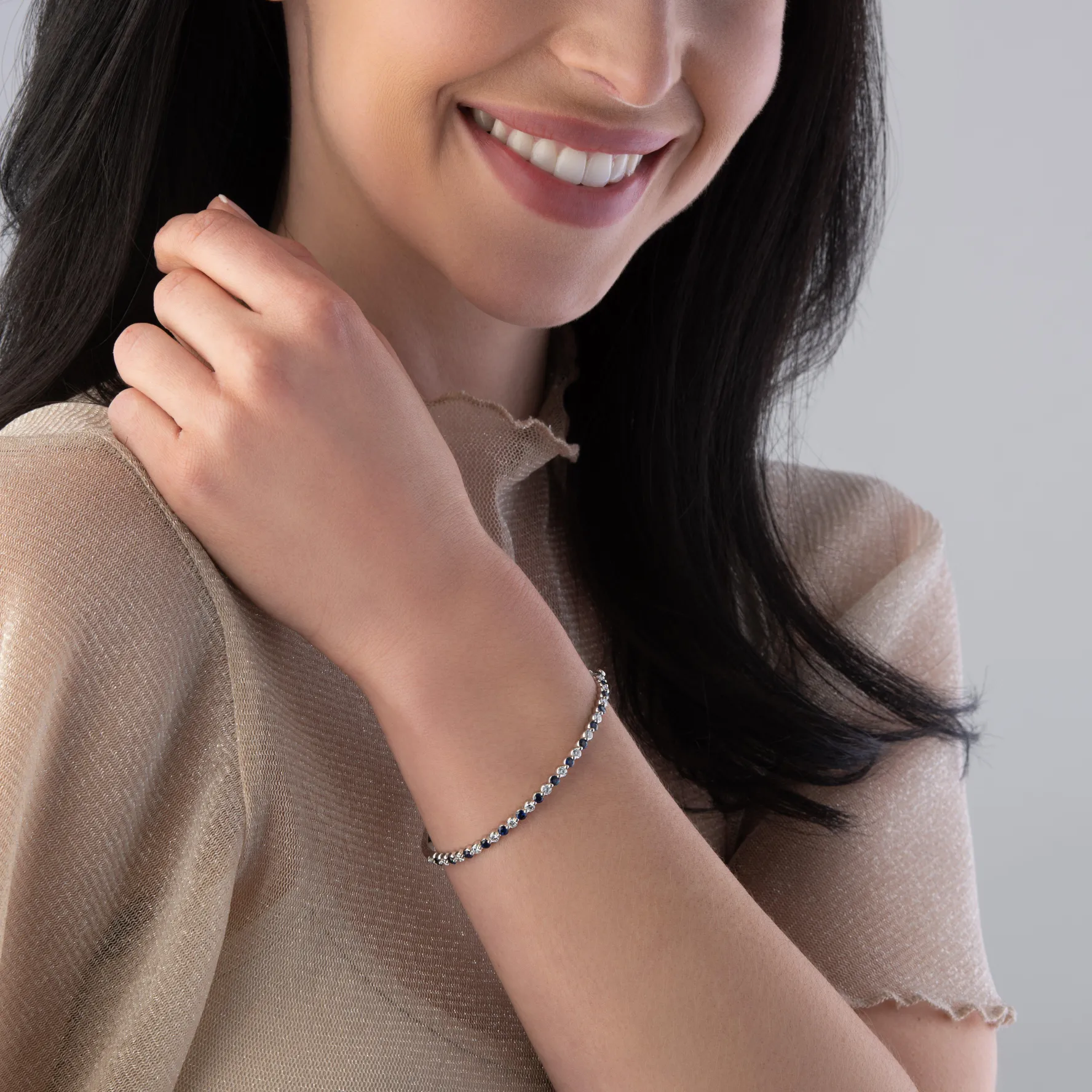Beaverbrooks Starlit 18ct White Gold Sapphire Diamond Bangle