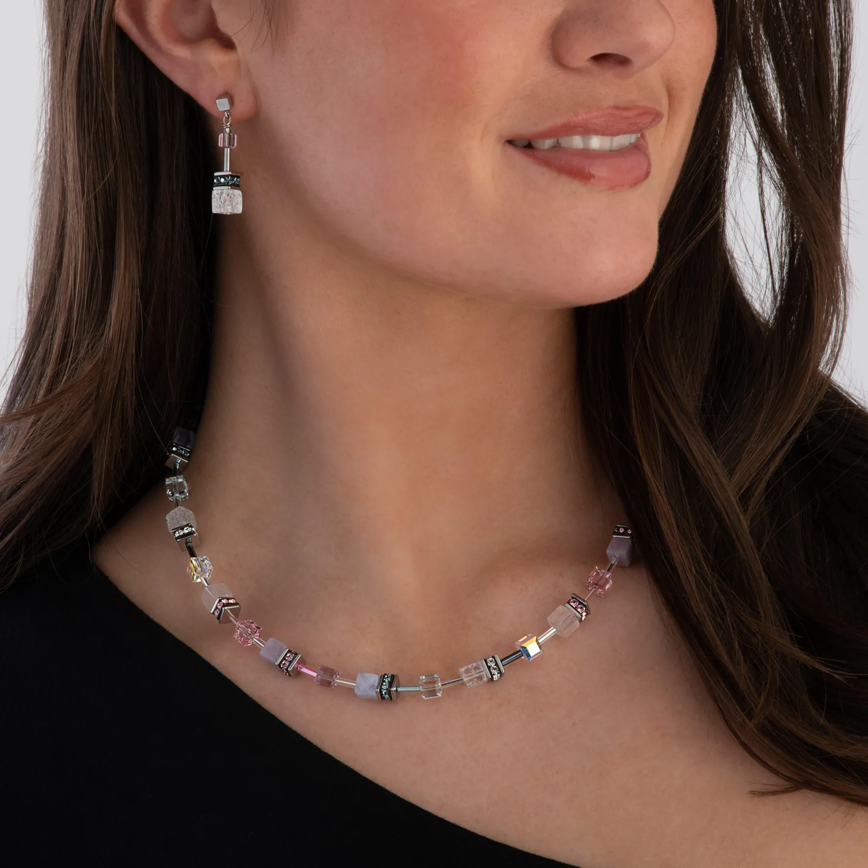 Coeur De Lion GeoCUBE Iconic Precious Crystal Necklace