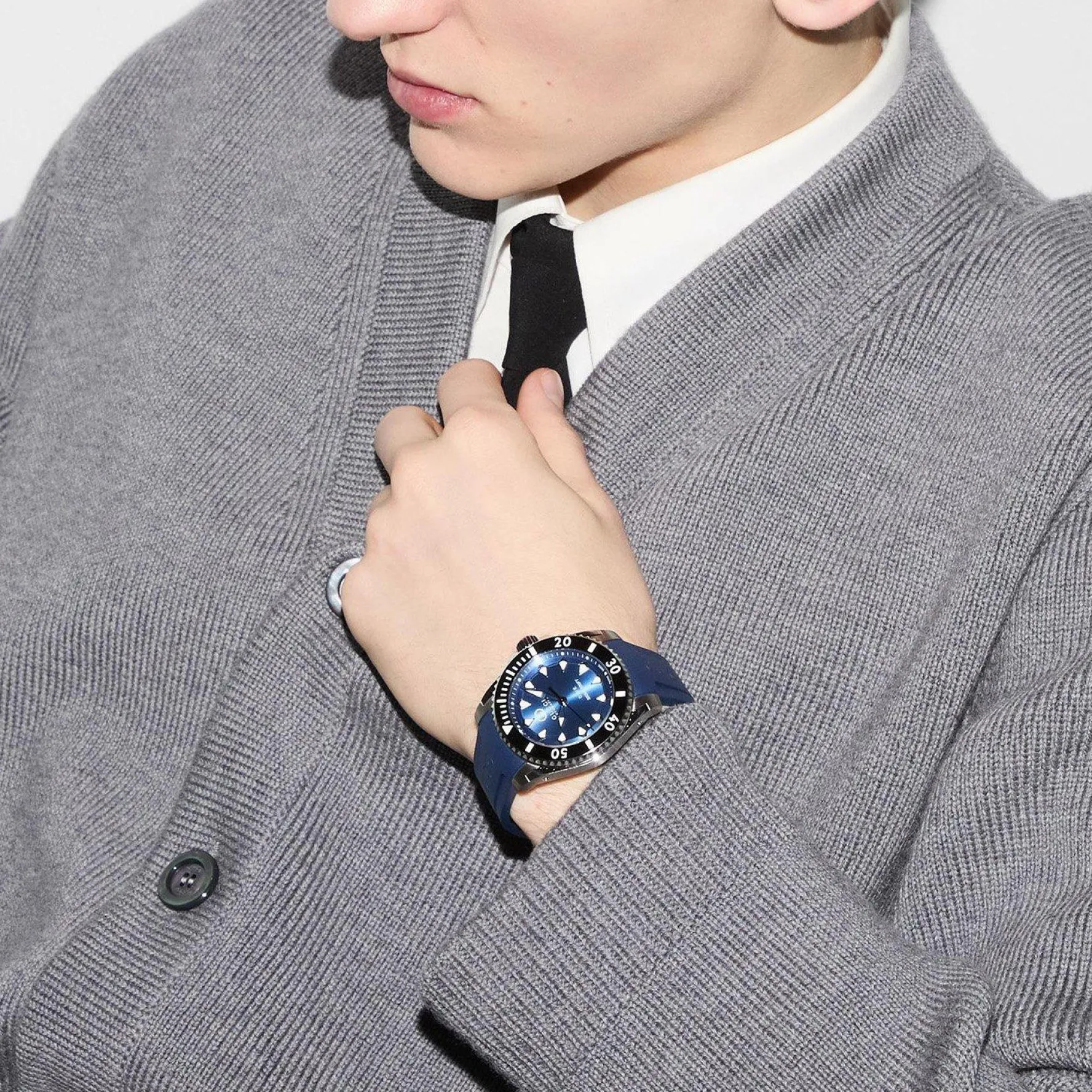 Gucci Dive 40mm Blue Rubber Strap Automatic Men’s Watch