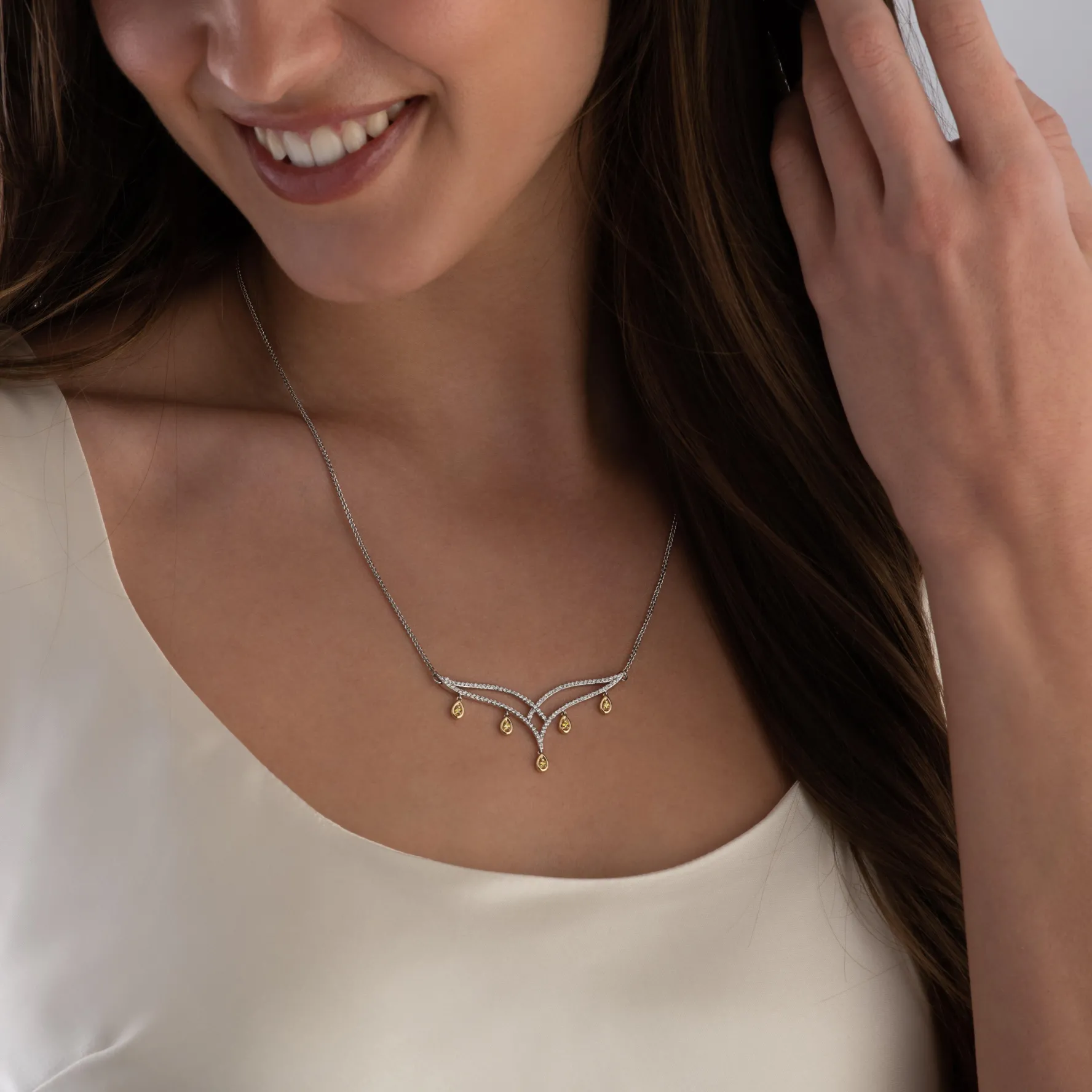 Maple Leaf Diamonds 18ct White Gold Diamond Necklace