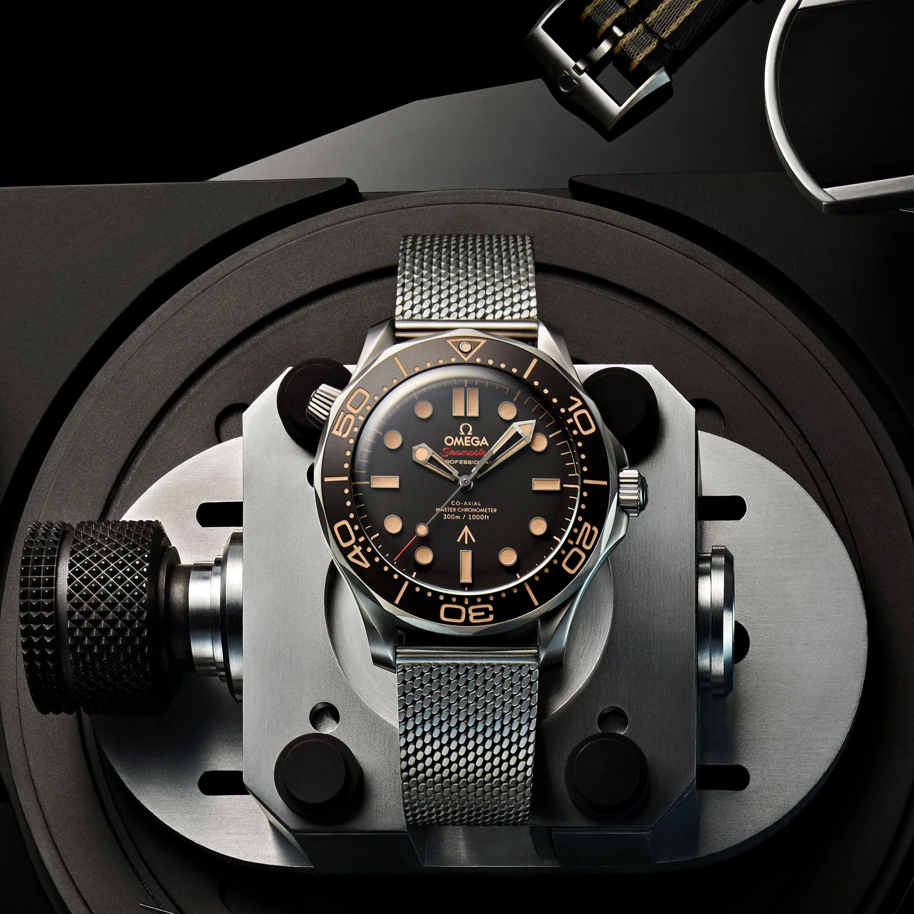 OMEGA Seamaster Diver 300M James Bond 007 42mm Titanium Automatic Men's Watch