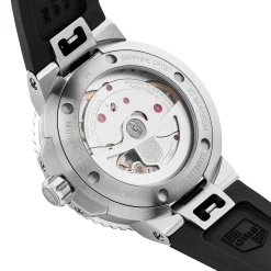 Oris Aquis Date Calibre 400 41.5mm Automatic Watch