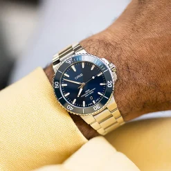 Oris Aquis Date 41.5mm Automatic Watch