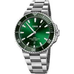 Oris Aquis Date 43.5mm Automatic Watch