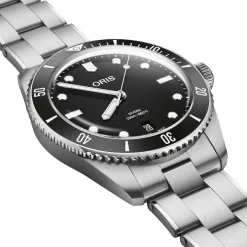 Oris Divers Date 39mm Automatic Watch