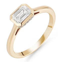 Royal Asscher 18ct Yellow Gold Emerald Cut Diamond Ring