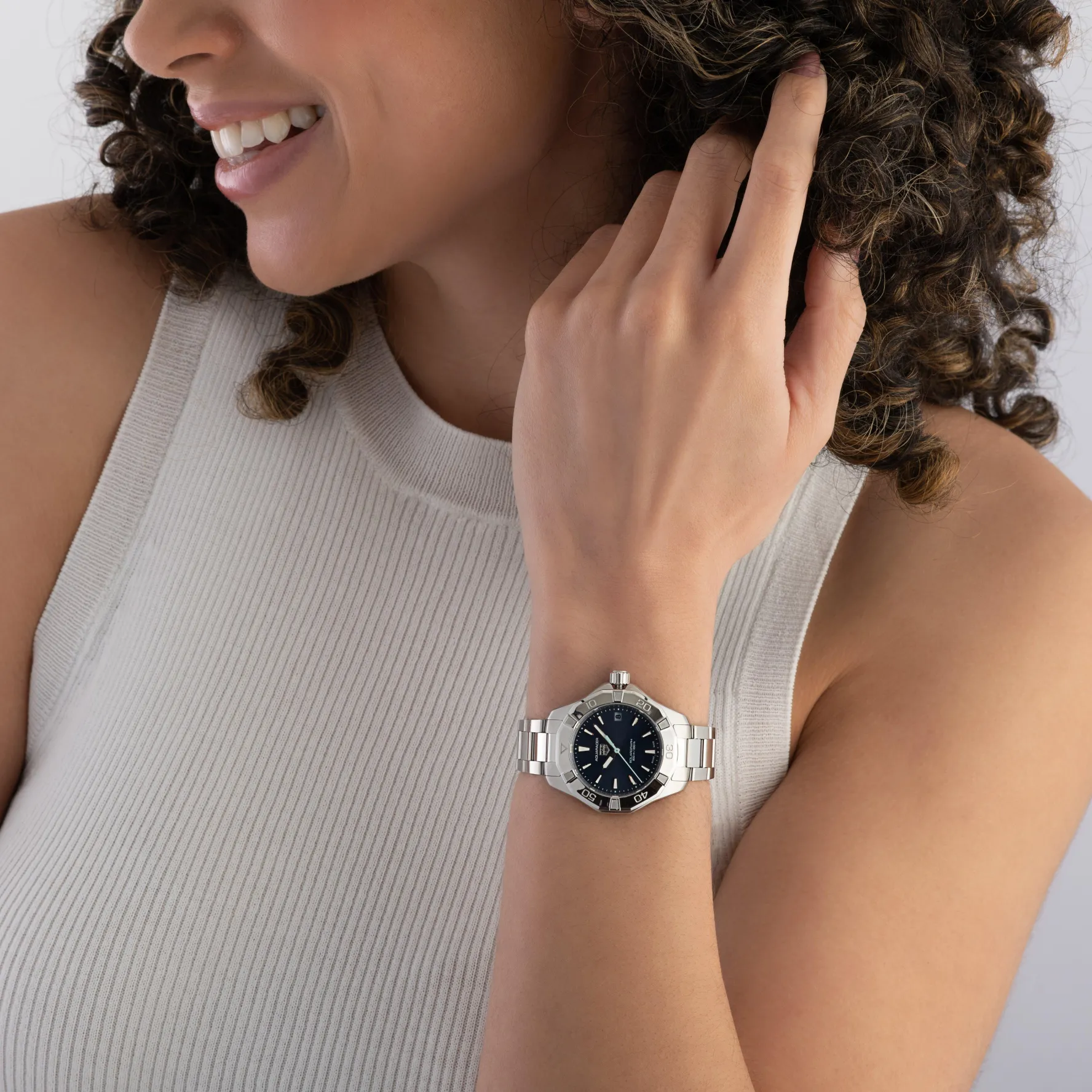 TAG Heuer Aquaracer Professional 200 Solargraph 34mm Ladies Watch