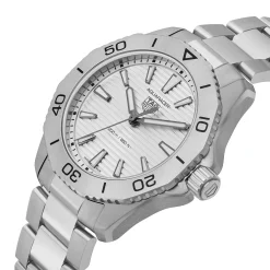 TAG Heuer Aquaracer Professional 200 40mm Men's Watch