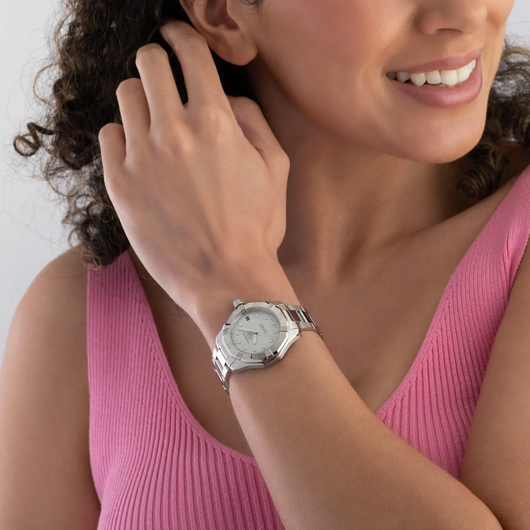 TAG Heuer Aquaracer Professional 200 Solargraph 34mm Diamond Ladies Watch