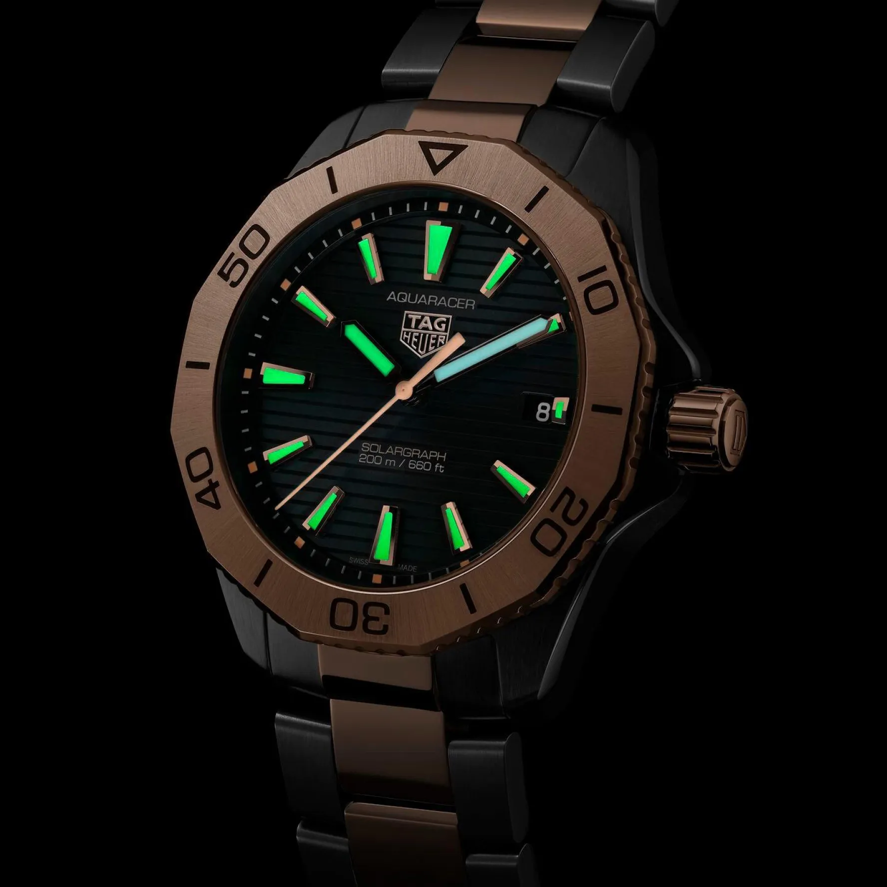TAG Heuer Aquaracer Professional 200 Solargraph 40mm 18K Rose Gold Men’s Watch