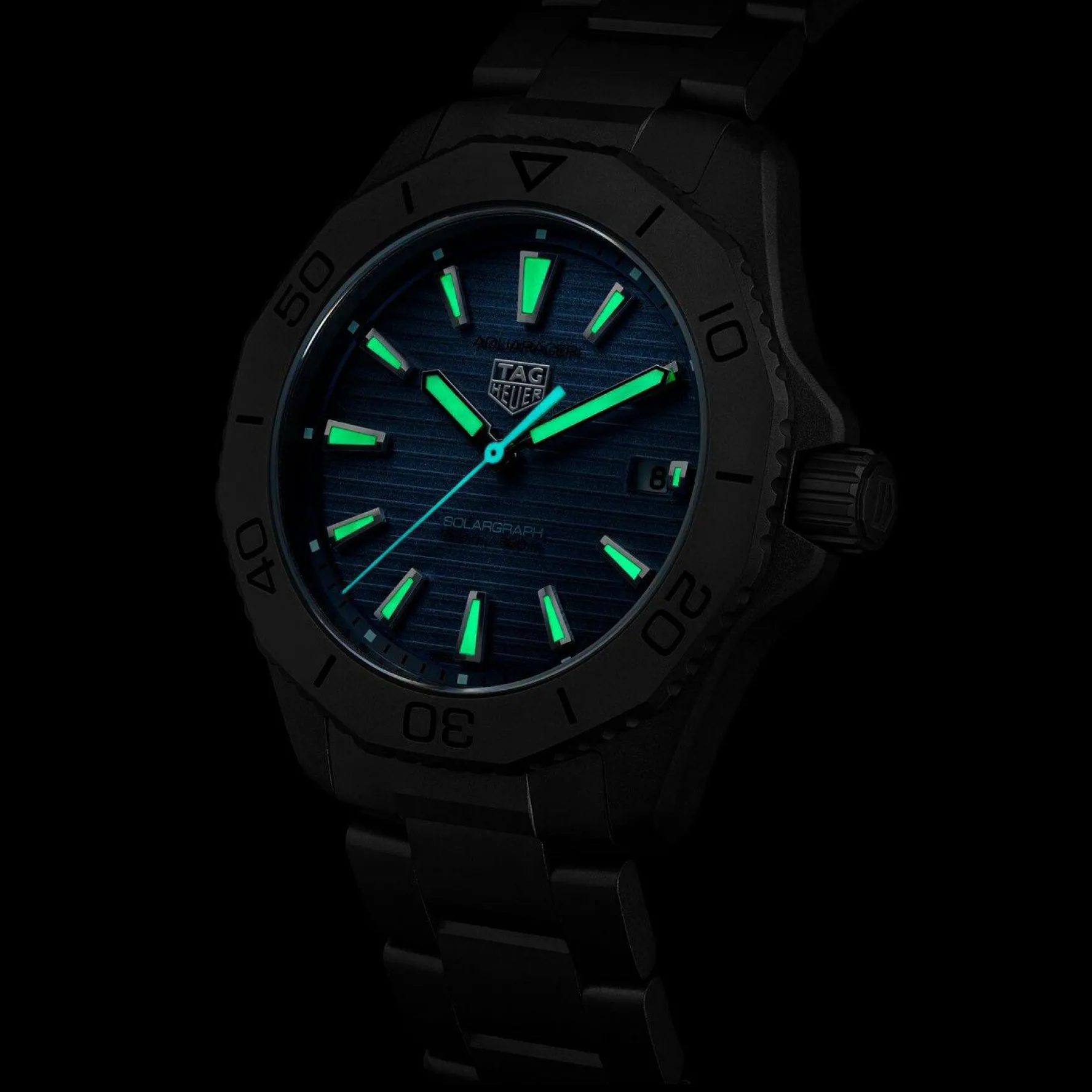 TAG Heuer Aquaracer Professional 200 Solargraph 40mm Titanium Men's Watch