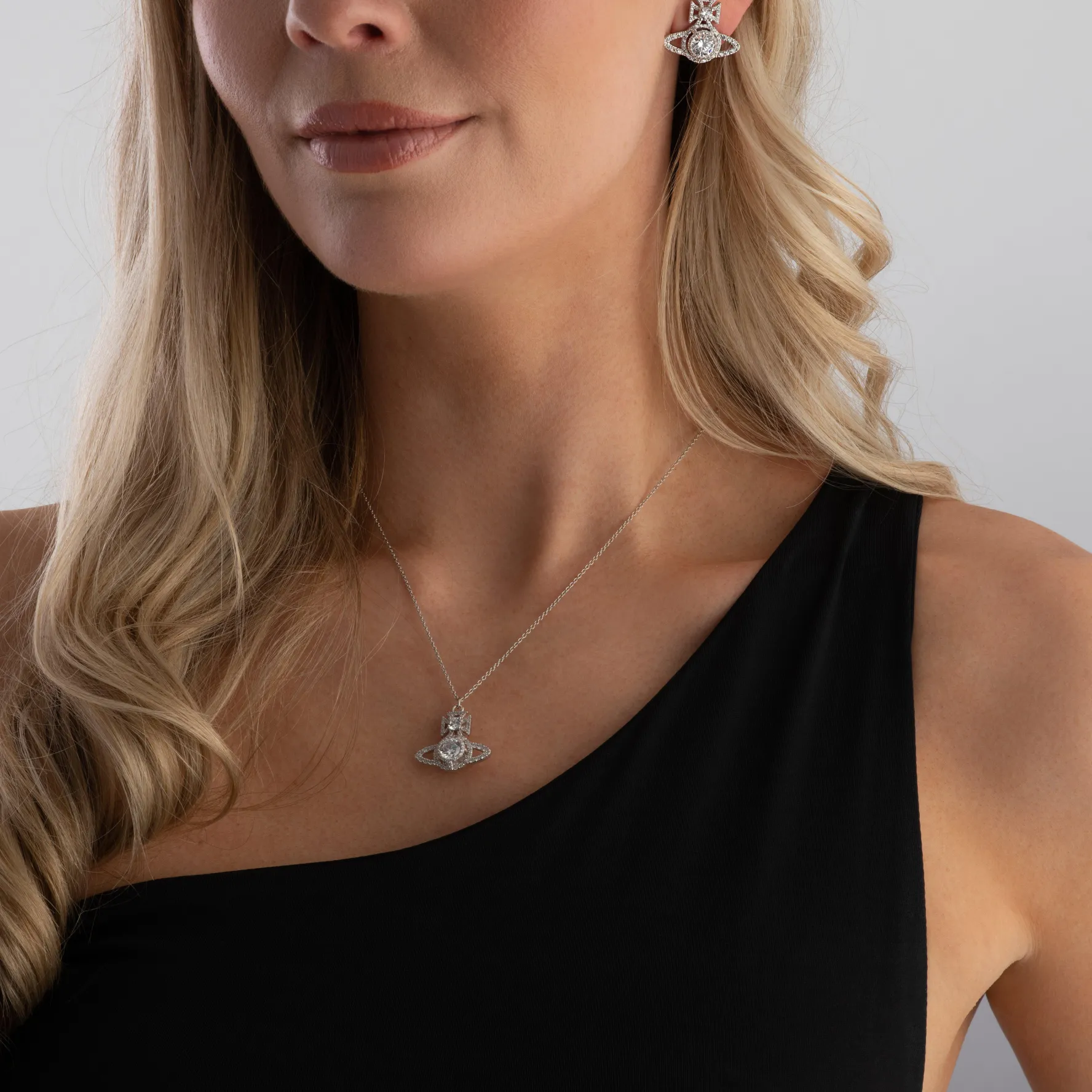 Vivienne Westwood Norabelle White Metal Crystal Pendant