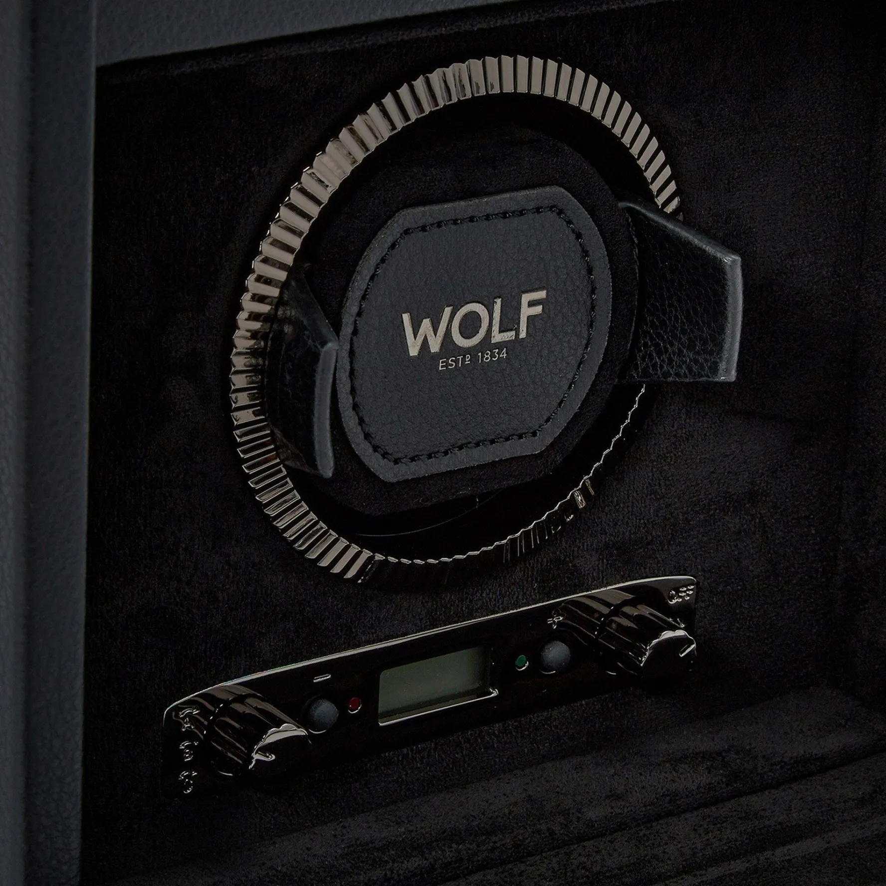 WOLF British Racing Singe Watch Winder with Storage